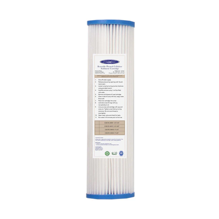 Pleated water filter cartridge with blue ends