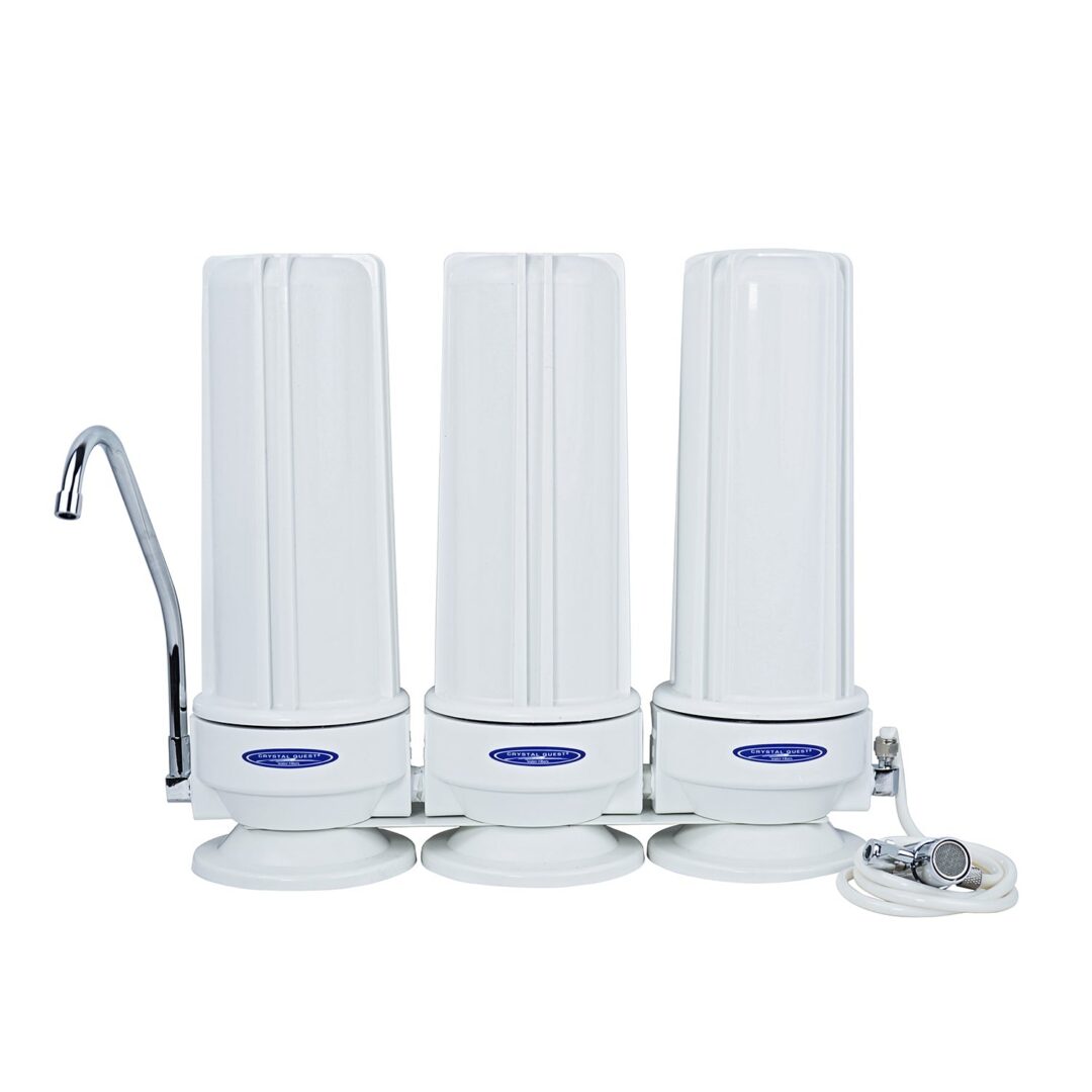 Three-stage countertop water filtration system